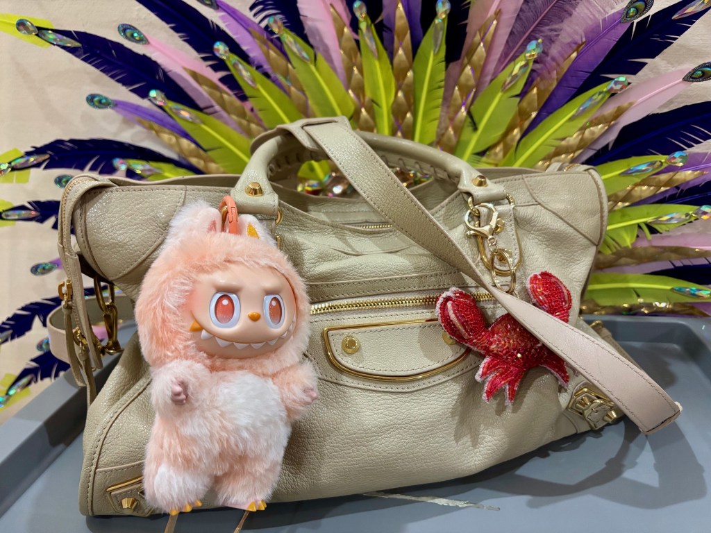 Balenciaga City: Review and what&nbsp;fits?